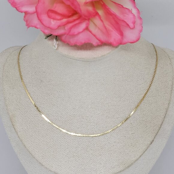 Shiny 14K Yellow Gold Flat Chain 20" 2.9 Grams - Picture 11 of 12